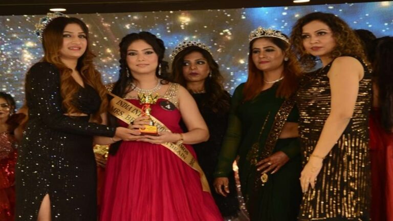 मिसेज इंडिया-2022 में छत्तीसगढ़ की बेटी आकांक्षा ने जीता मिसेज स्टाइलिश दीवा अवार्ड