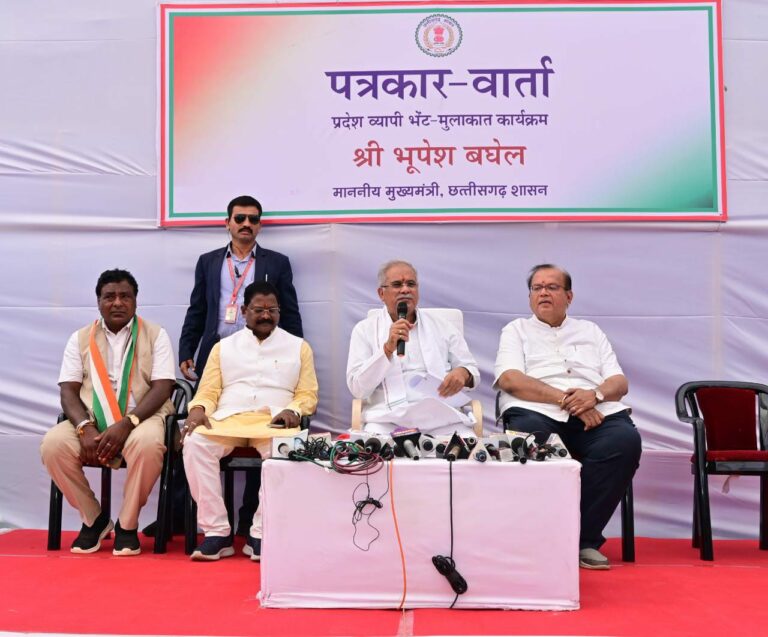 गरियाबंद बहुत ही सुंदर जिला है,यहां पर्यटन के विकास की अपार संभावना -भूपेश